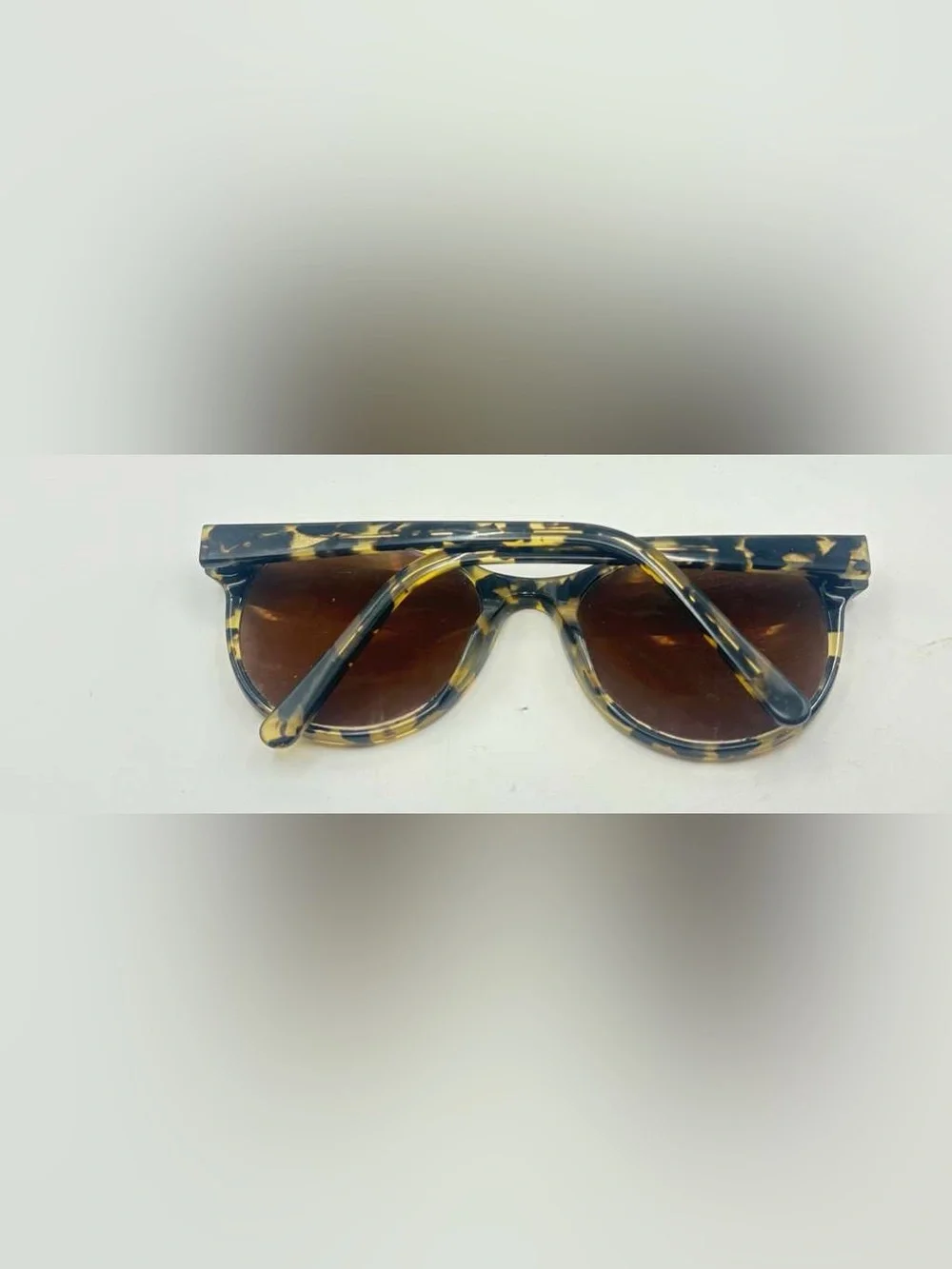 Kirkland Signature Corona Tortoise Oval Sunglasses Frames Only